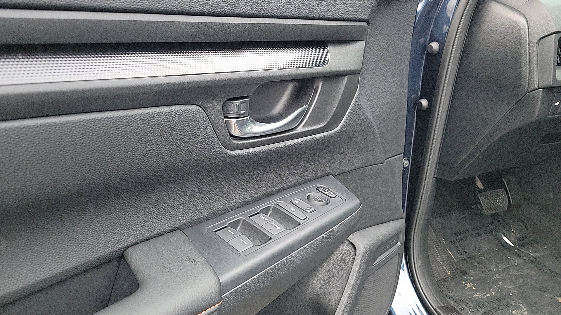 Used 2026 Honda CR-V TrailSport image 18