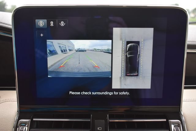 Used 2020 Lincoln Navigator Reserve w/ Luxury Package AWD/4WD image 35