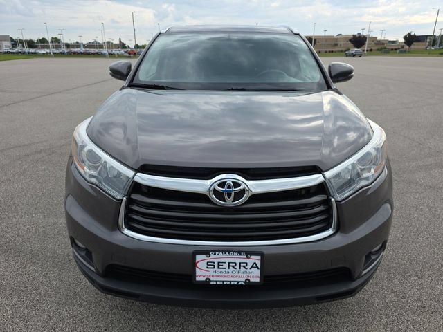 Used 2016 Toyota Highlander XLE AWD/4WD image 16