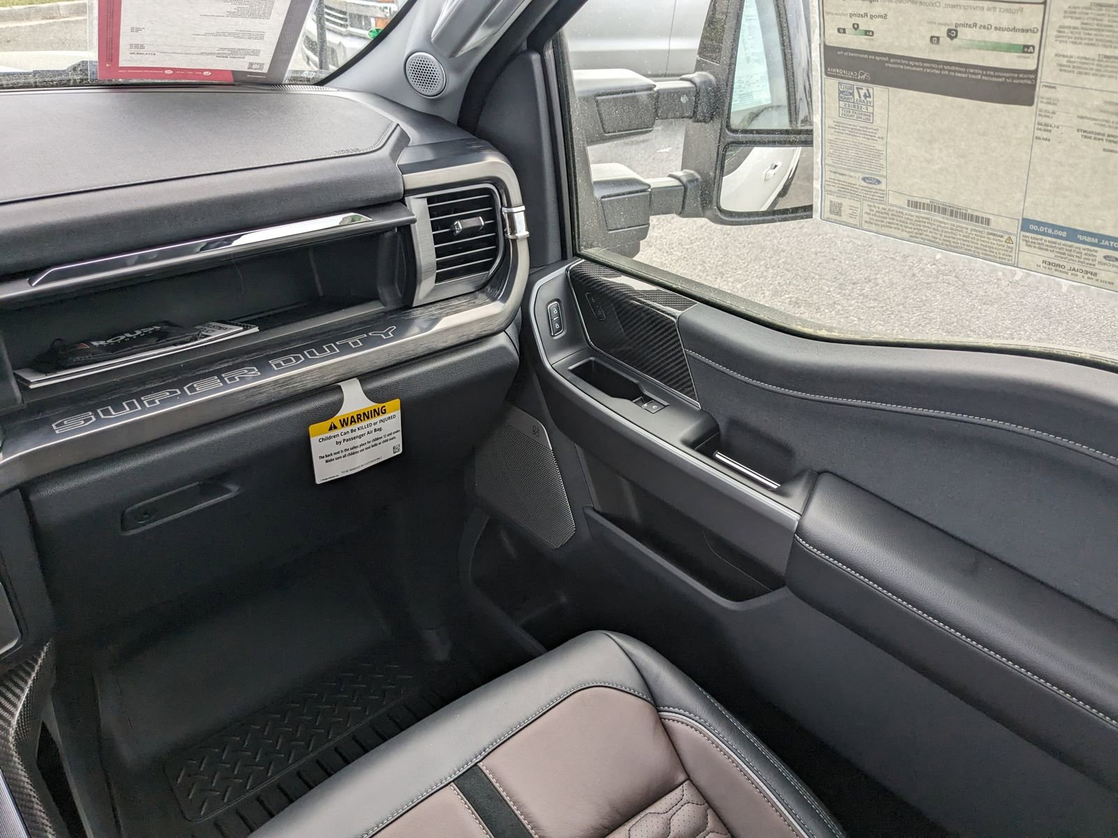 New 2024 Ford F250 Lariat w/ Lariat Ultimate Package image 17