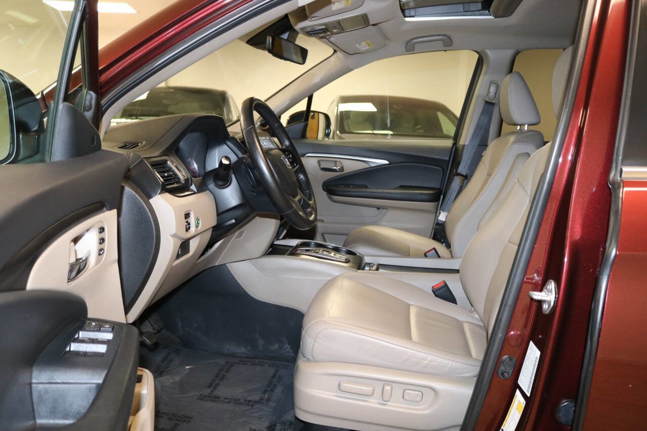 Used 2022 Honda Pilot Special Edition image 12