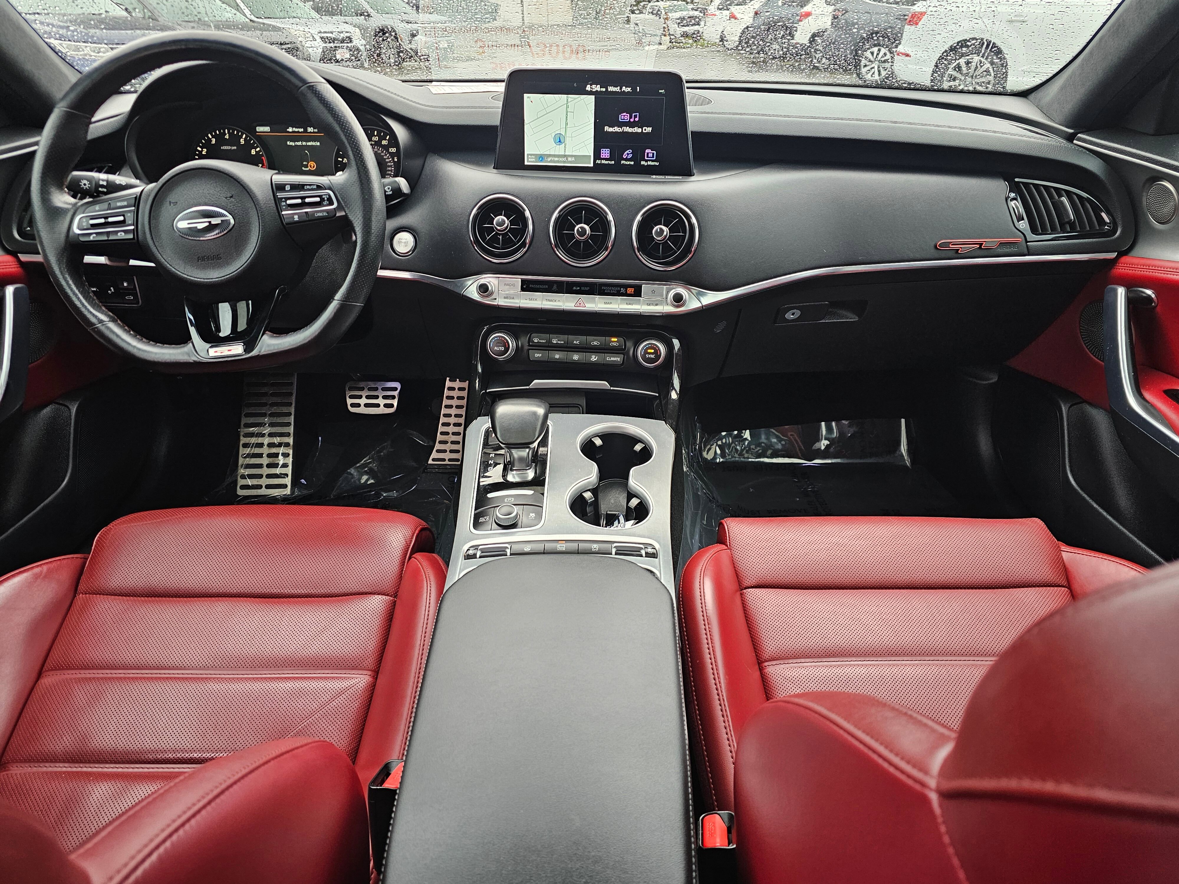 Used 2019 Kia Stinger GT2 image 18