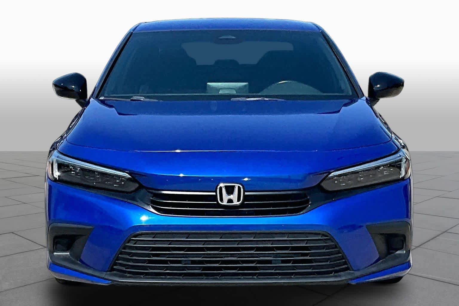 Used 2023 Honda Civic Sport image 4