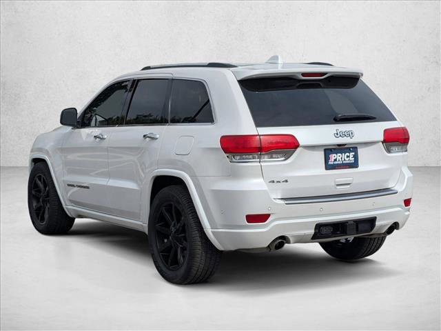 Used 2017 Jeep Grand Cherokee Overland w/ Jeep Active Safety Group AWD/4WD image 8