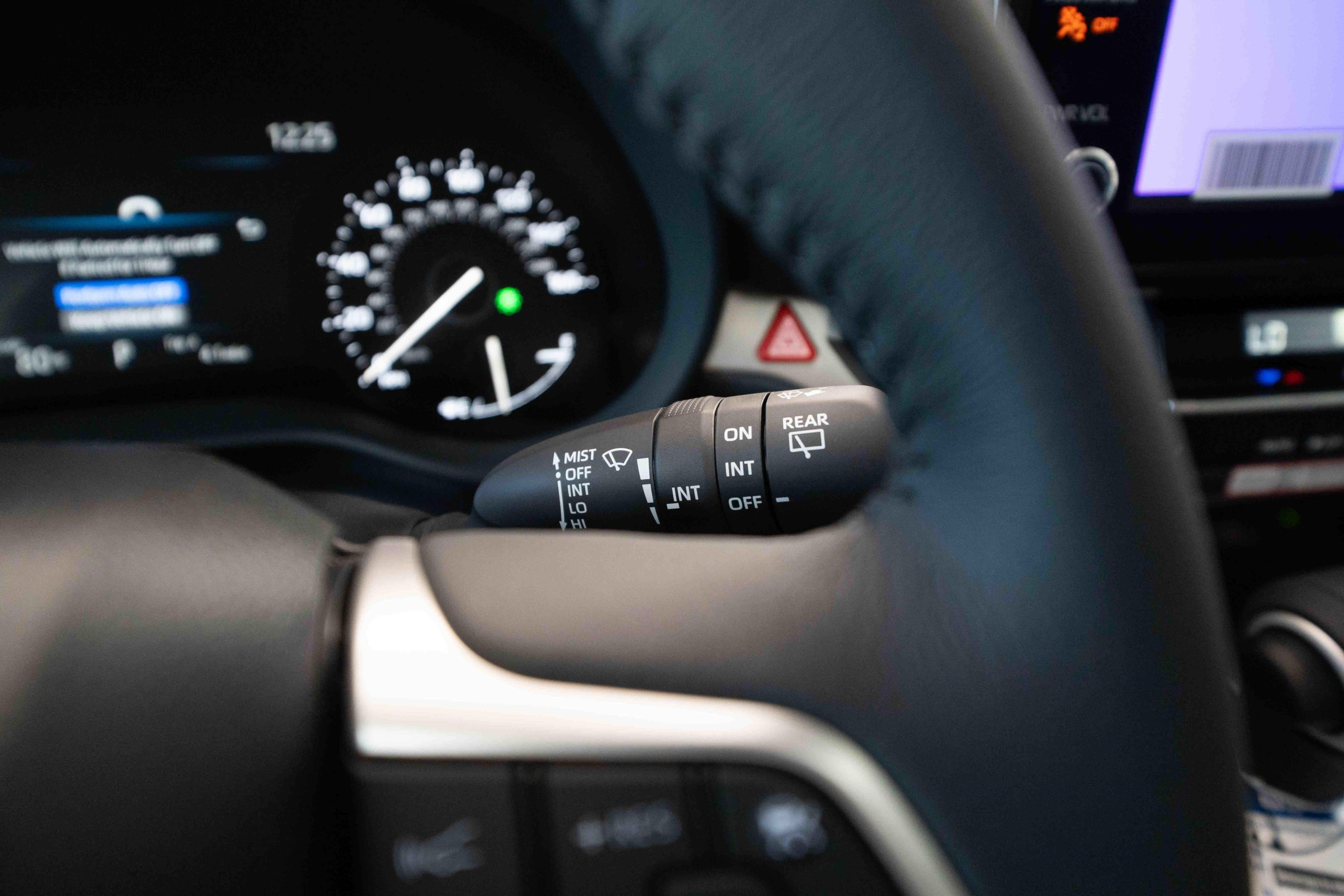 New 2026 Toyota Sienna XLE AWD/4WD image 14