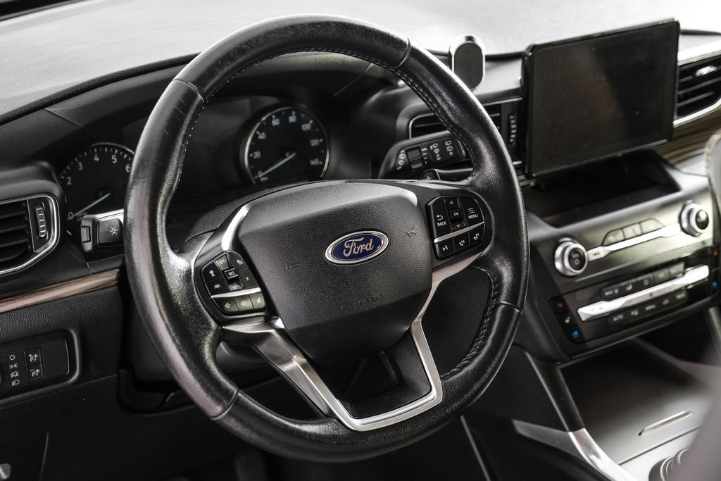 Used 2020 Ford Explorer Limited AWD/4WD image 14