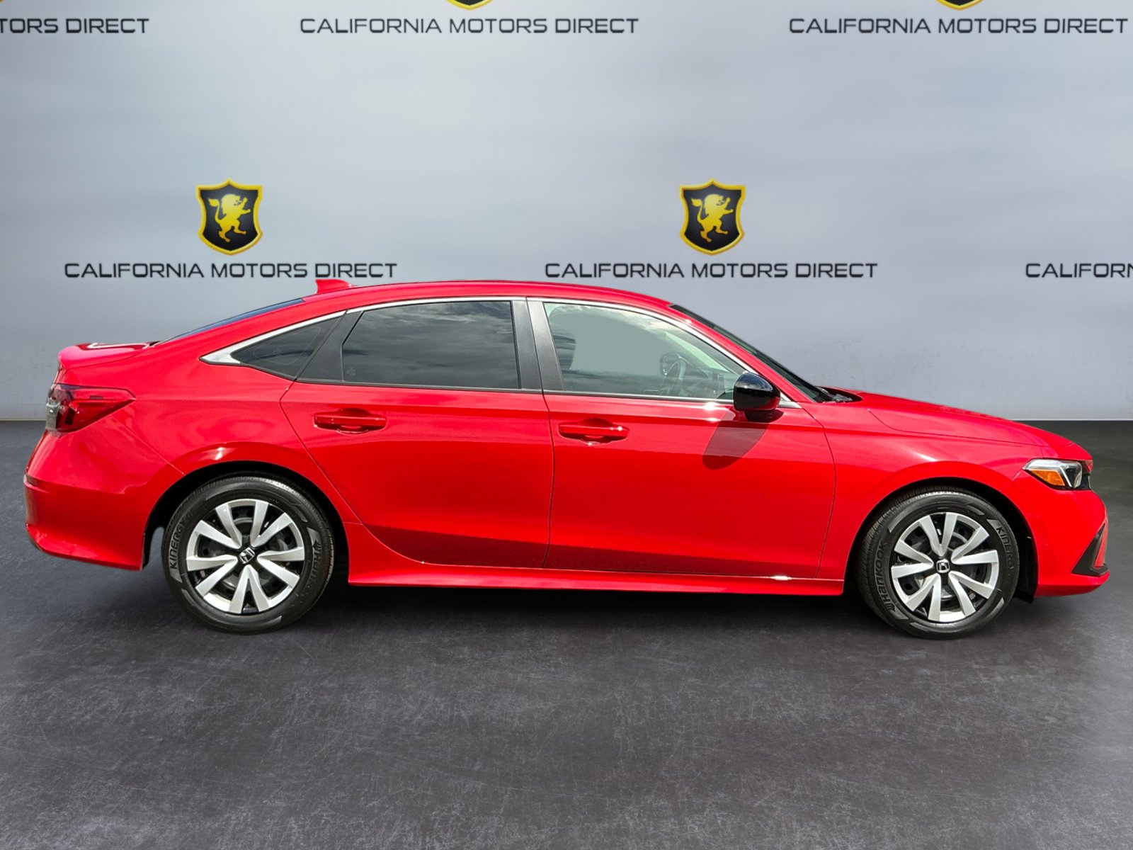 Used 2024 Honda Civic LX image 4