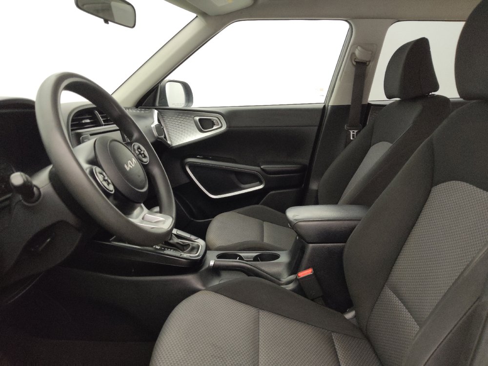 Used 2022 Kia Soul LX FWD image 17
