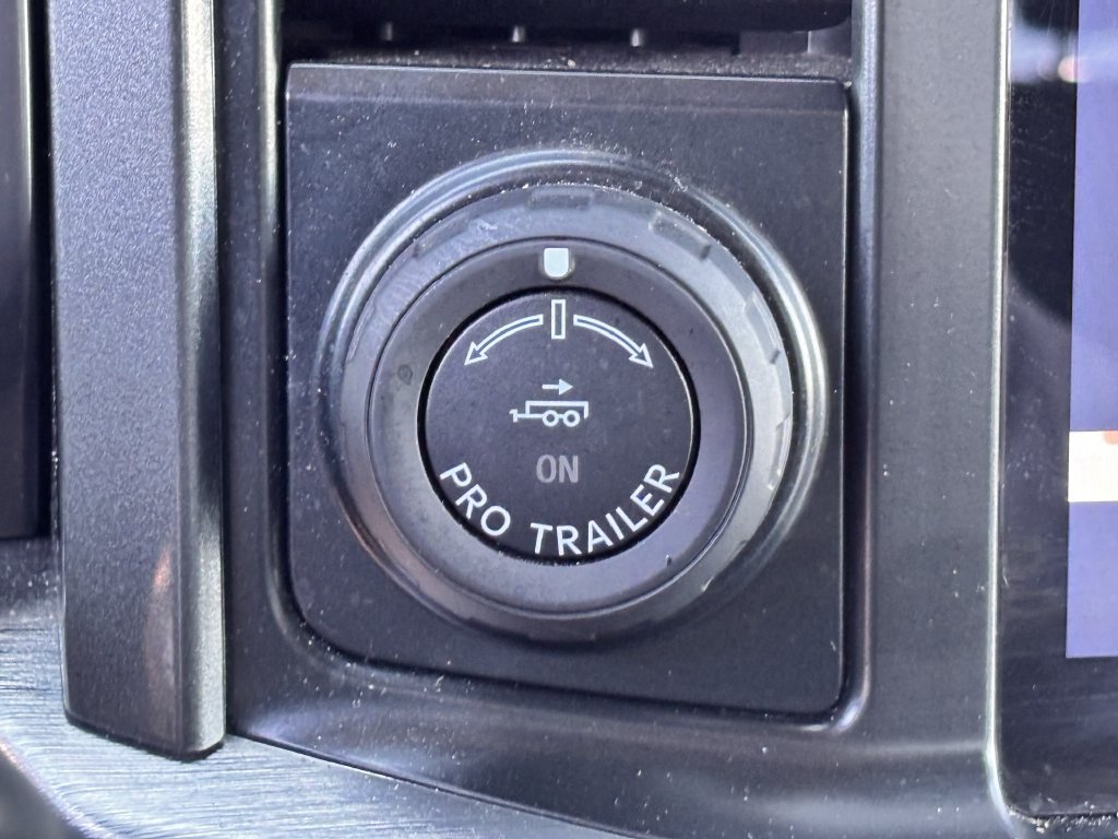 Used 2023 Ford F150 Lariat w/ Max Trailer Tow Package AWD/4WD image 21