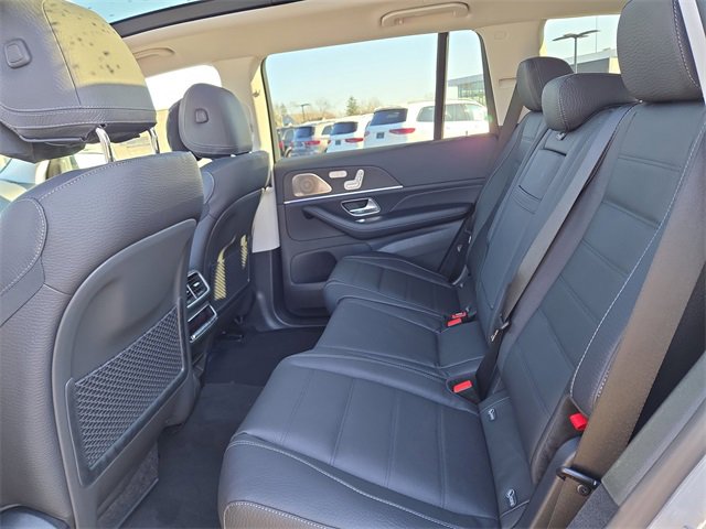 New 2026 Mercedes-Benz GLS 450 4MATIC image 30