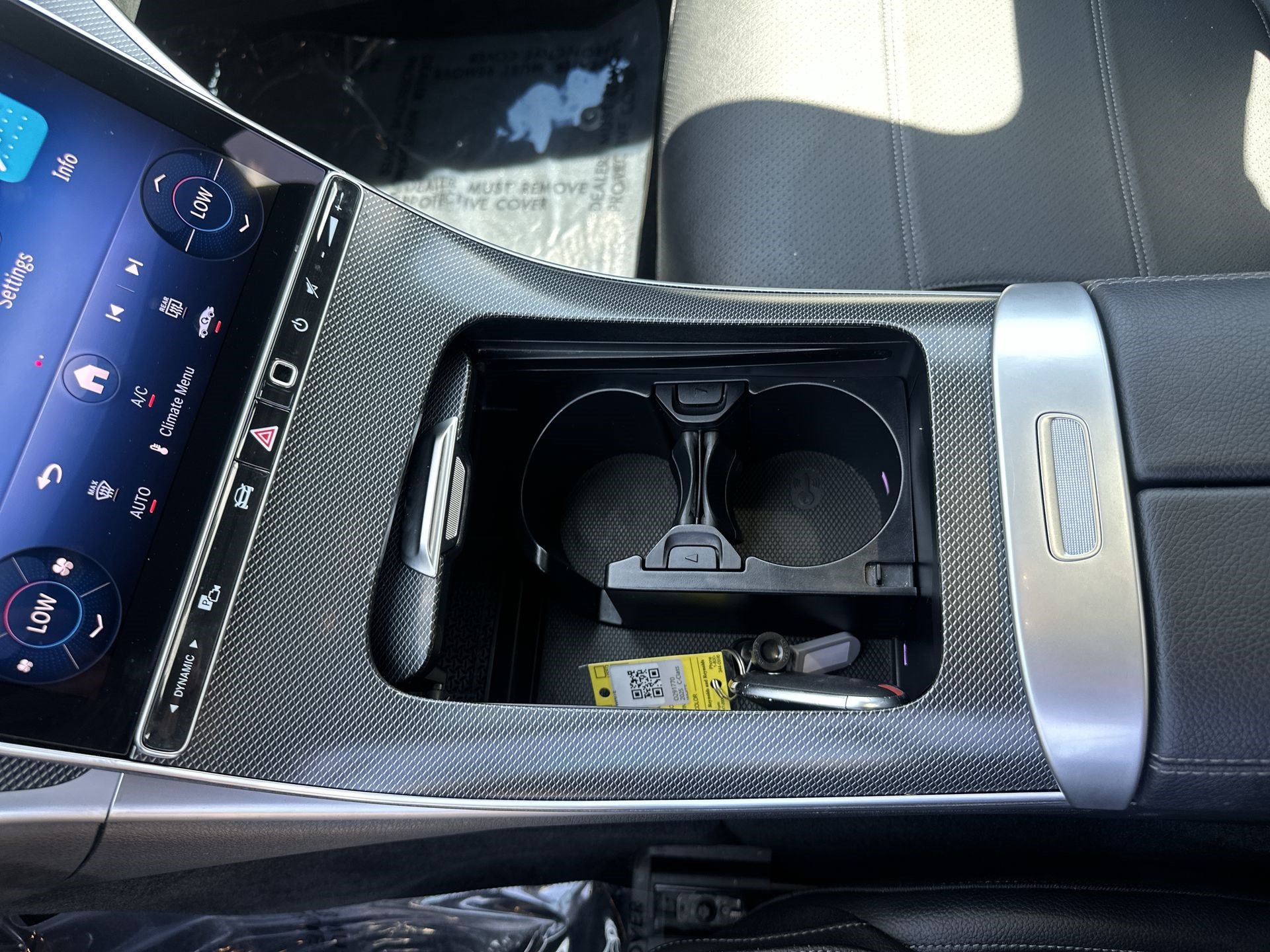 Used 2025 Mercedes-Benz C 300 Sedan image 20