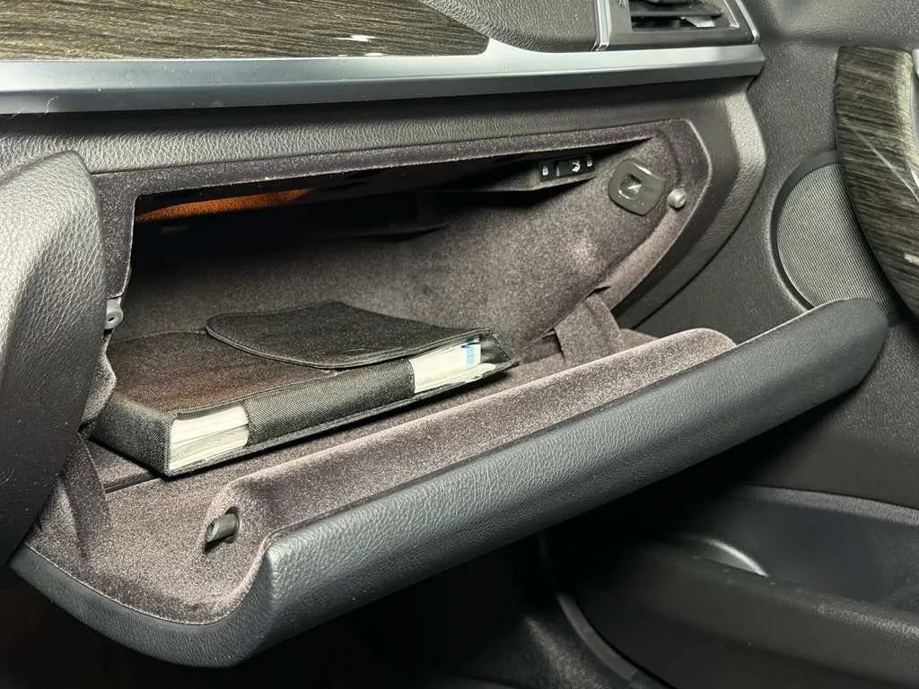 Used 2018 BMW 328d Sedan RWD image 33