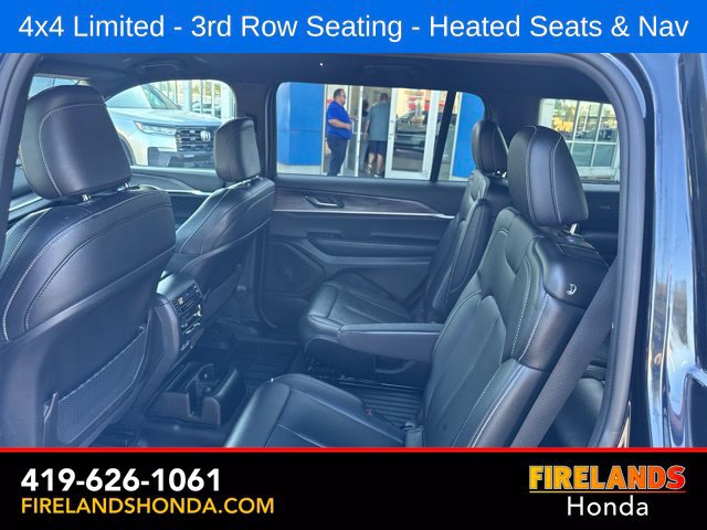 Used 2024 Jeep Grand Cherokee L Limited AWD/4WD image 29