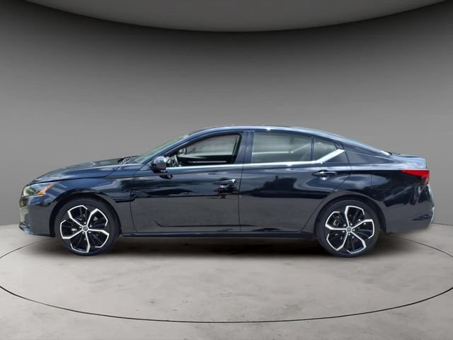 Certified 2025 Nissan Altima 2.5 SR FWD image 2