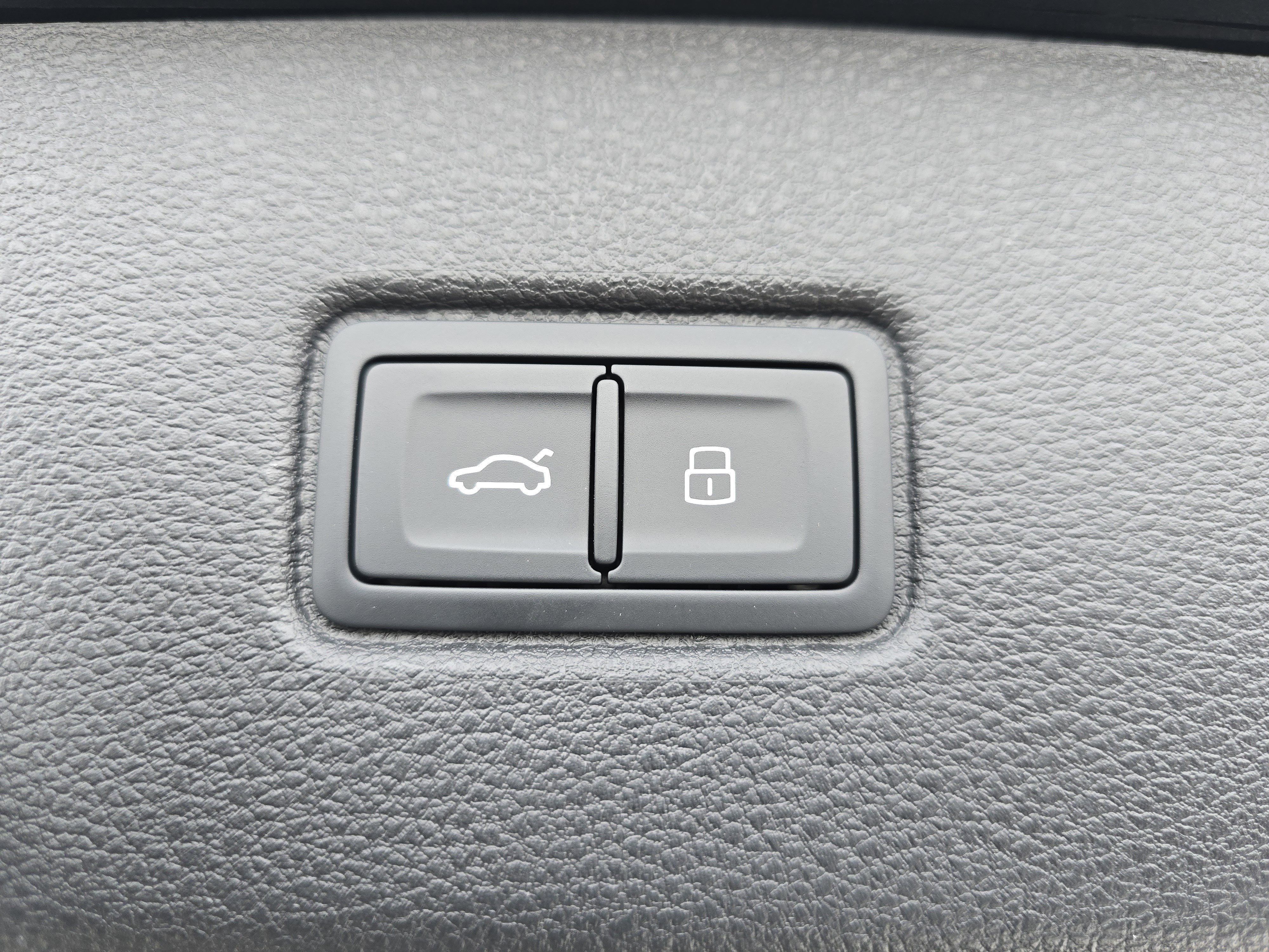 New 2026 Audi Q7 3.0T Premium Plus image 17