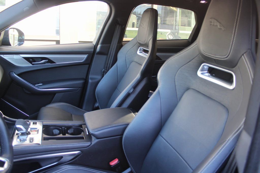 Used 2024 Jaguar F-PACE R-Dynamic S AWD/4WD image 4