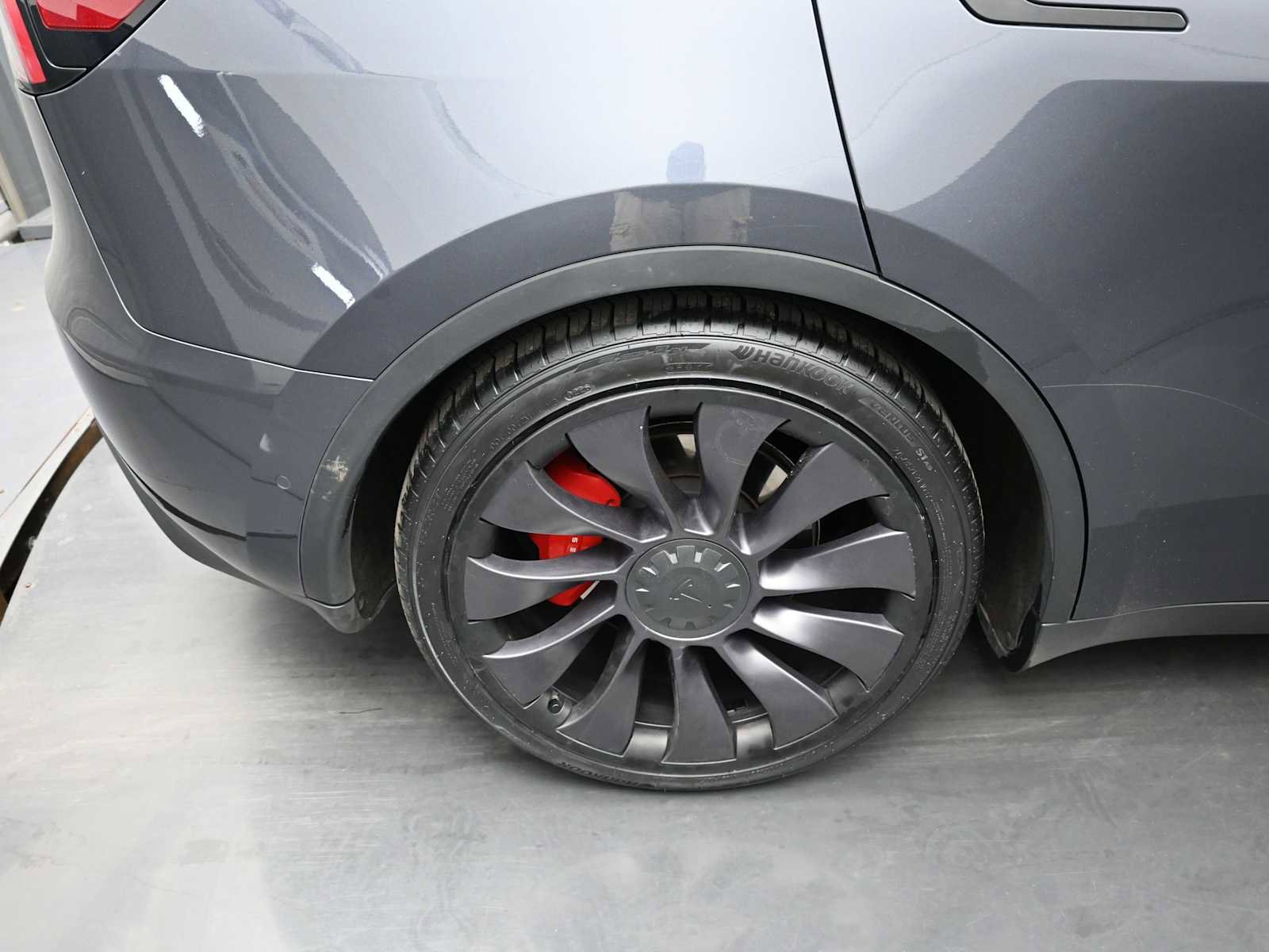 Used 2021 Tesla Model Y Performance AWD/4WD image 10