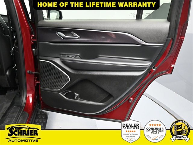 Used 2021 Jeep Grand Cherokee L Laredo image 43