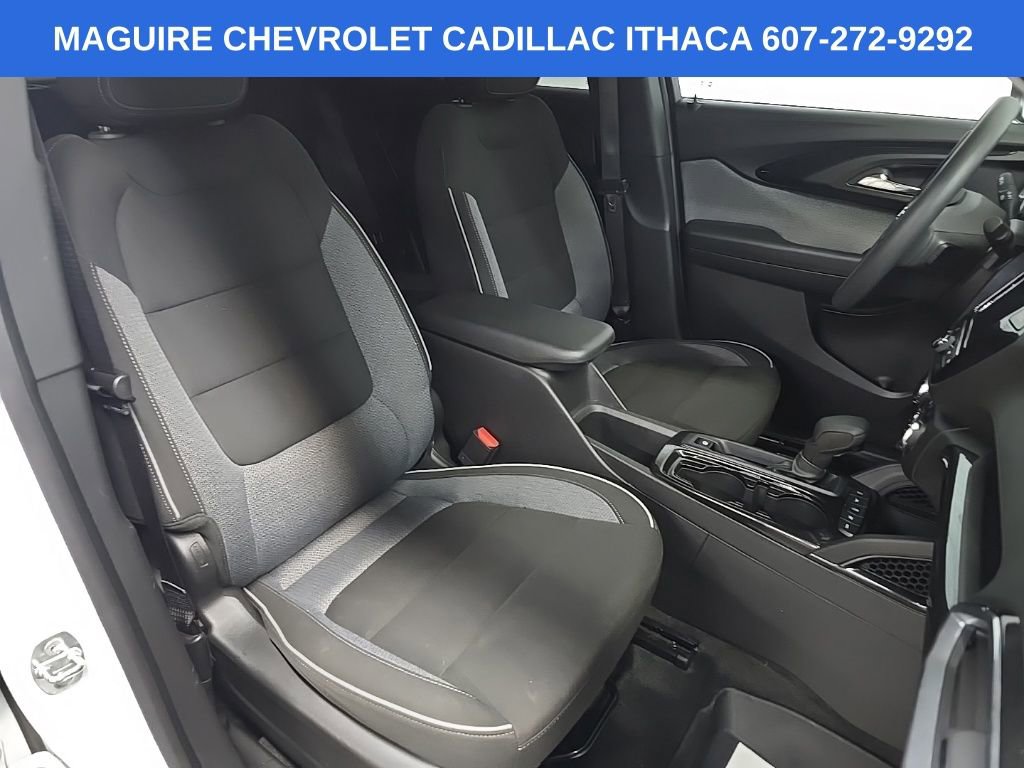 Used 2023 Chevrolet TrailBlazer LT w/ Convenience Package AWD/4WD image 14