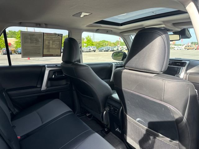 Used 2022 Toyota 4Runner SR5 Premium w/ Moonroof Package AWD/4WD image 15