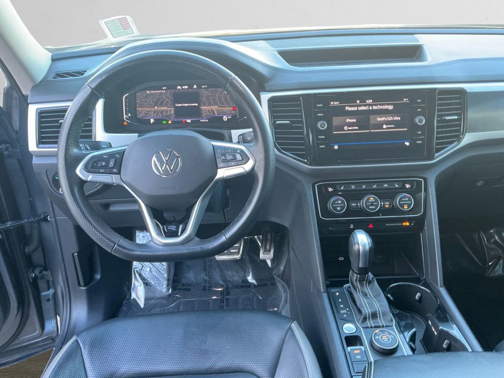 Used 2022 Volkswagen Atlas SEL Premium image 10
