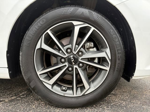 Used 2024 Kia Forte LXS FWD image 20