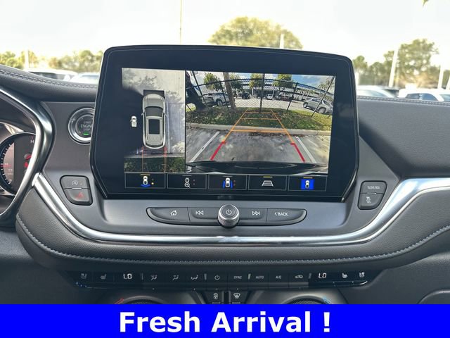 Certified 2025 Chevrolet Blazer RS w/ Driver Confidence II Package image 24