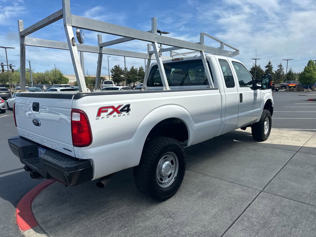 Used 2016 Ford F250 XL w/ Power Equipment Group AWD/4WD image 4