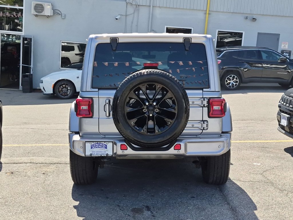 Certified 2020 Jeep Wrangler Unlimited Sahara AWD/4WD image 5