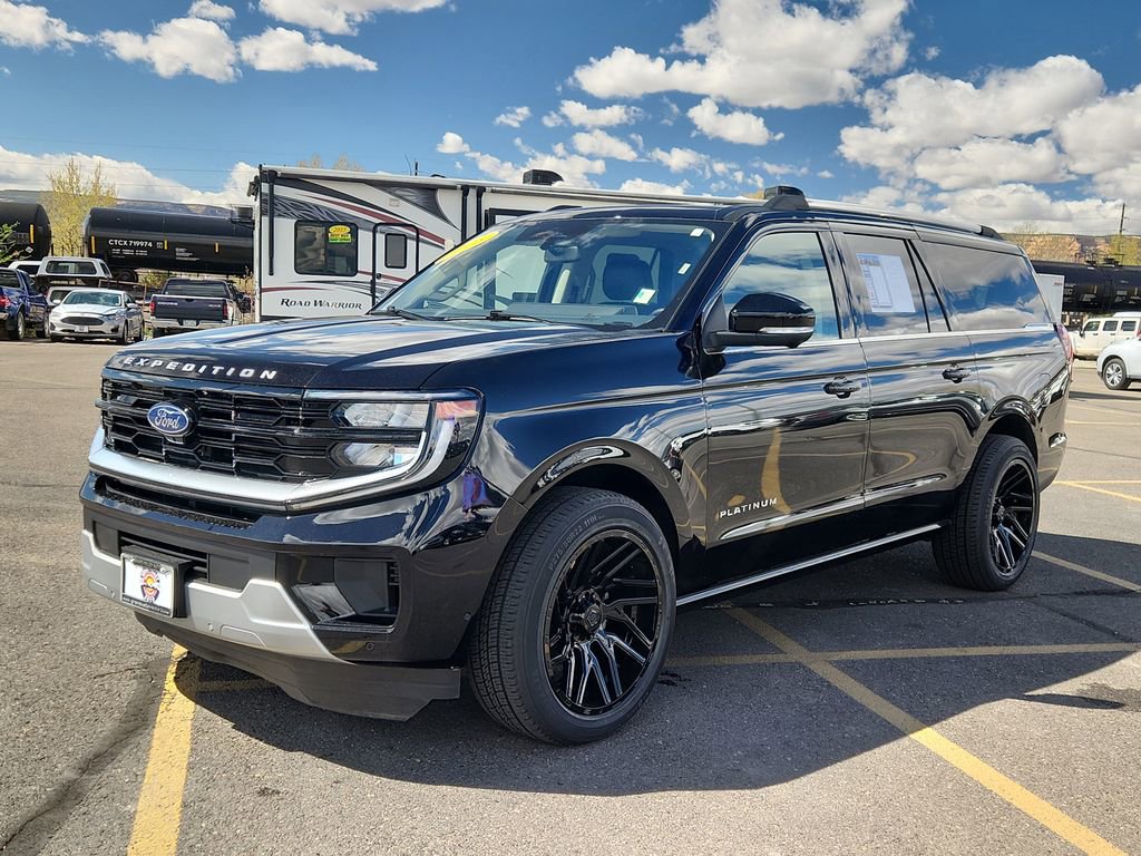 Used 2025 Ford Expedition Max Platinum AWD/4WD image 5
