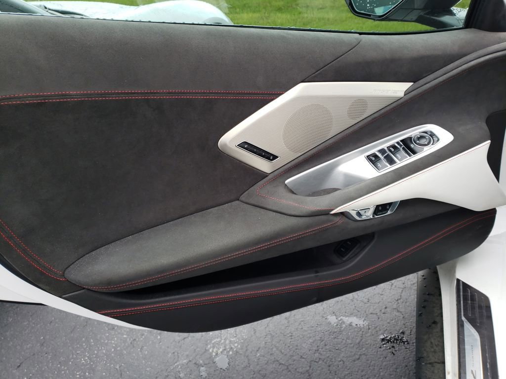 Used 2023 Chevrolet Corvette Stingray Premium Conv image 11