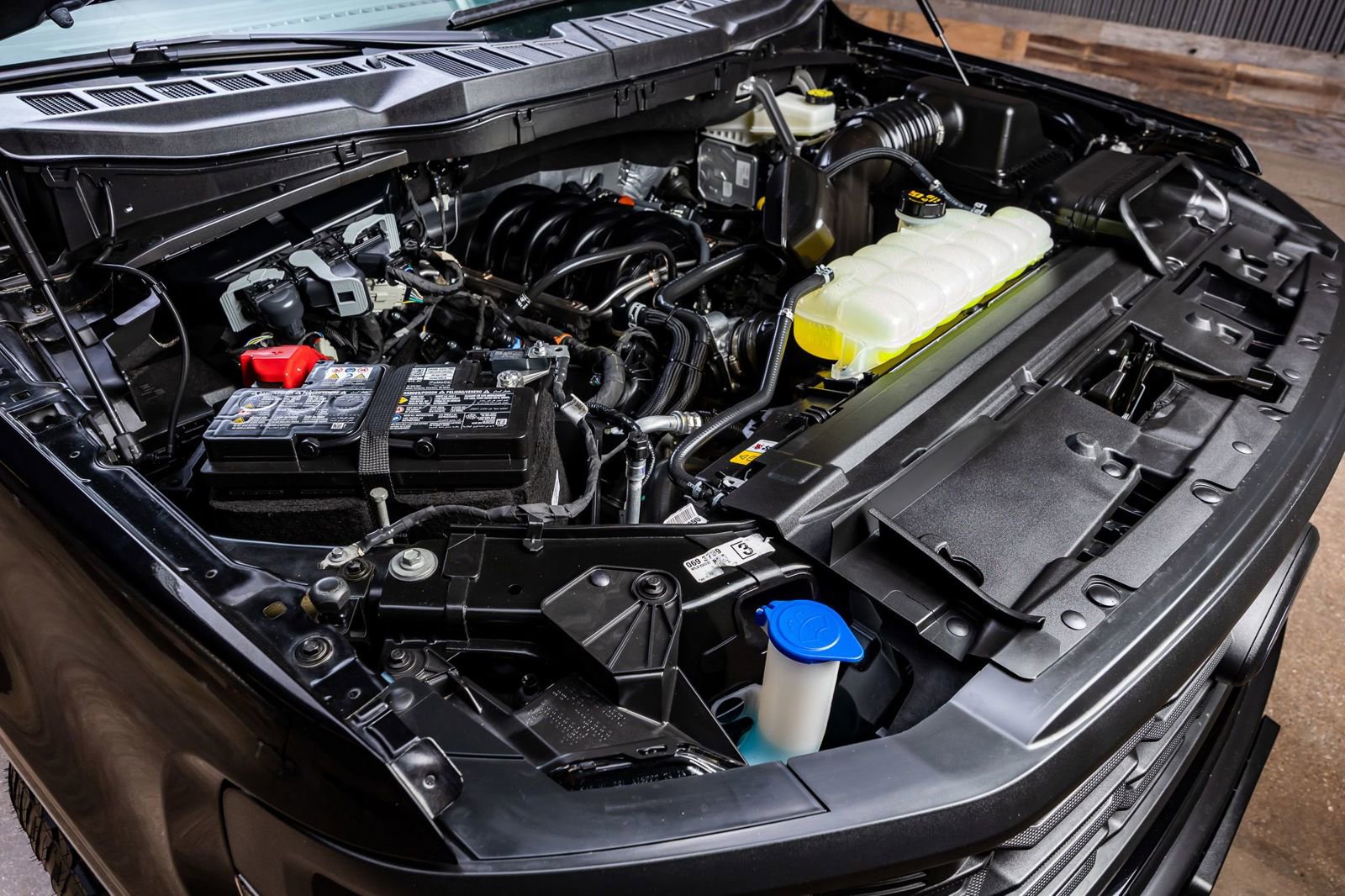 Used 2025 Ford F150 XL image 32