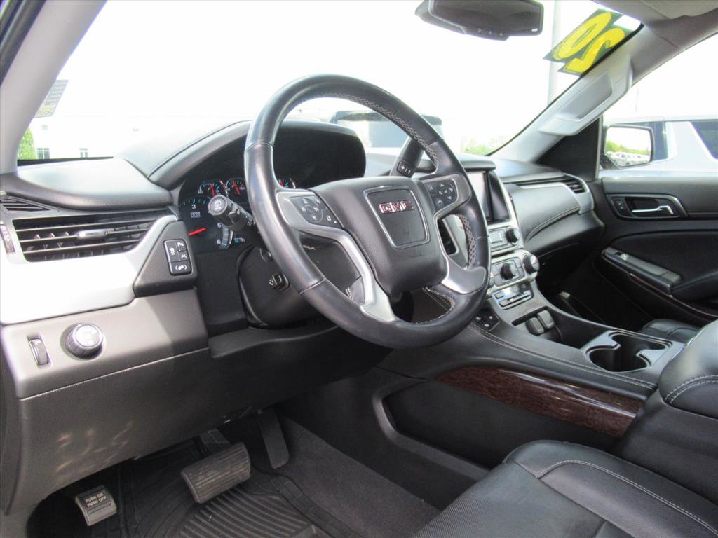 Used 2020 GMC Yukon SLT RWD image 16