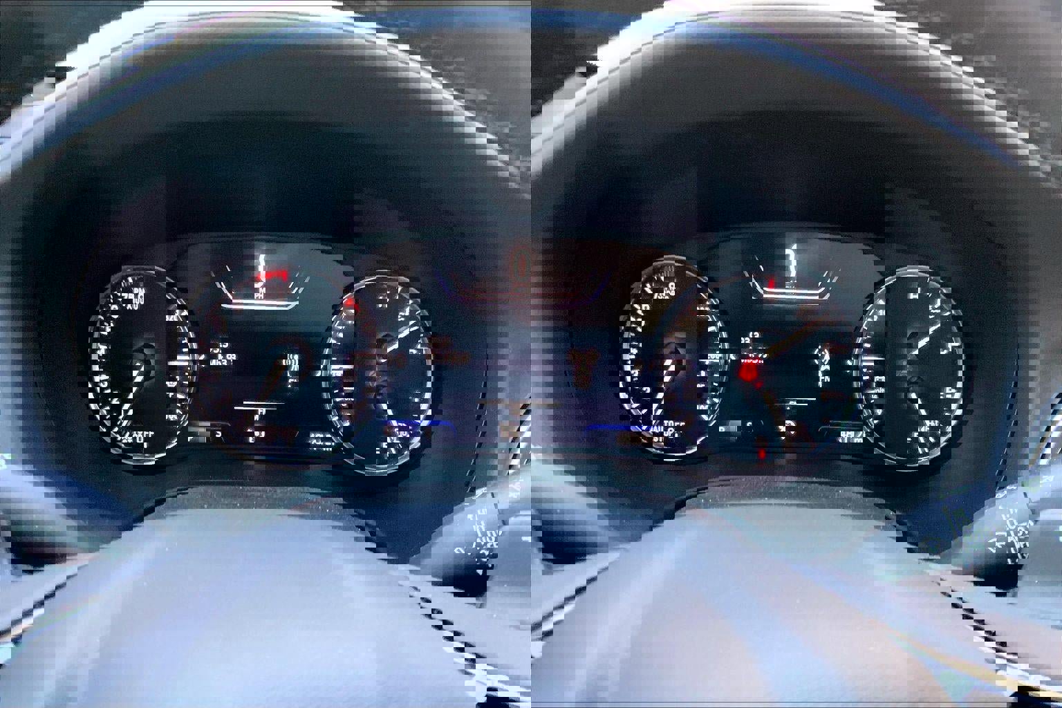 Used 2023 Buick Enclave Avenir image 20