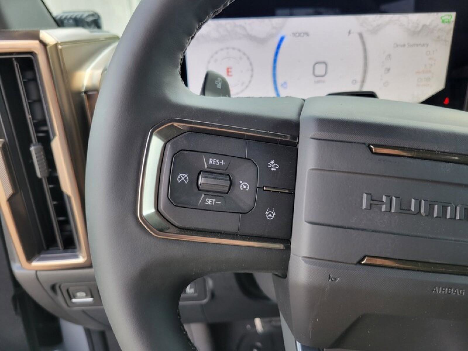 New 2025 GMC Hummer EV 2X w/ LPO, Illumination Package image 14