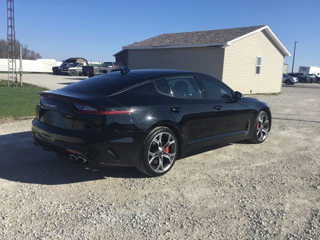 Used 2020 Kia Stinger GT image 3