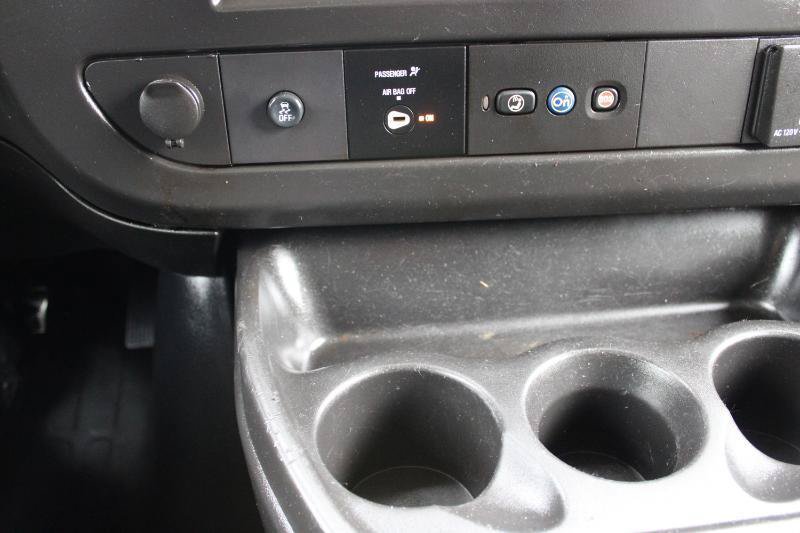 Used 2020 Chevrolet Express 2500 w/ Communications Package RWD image 17