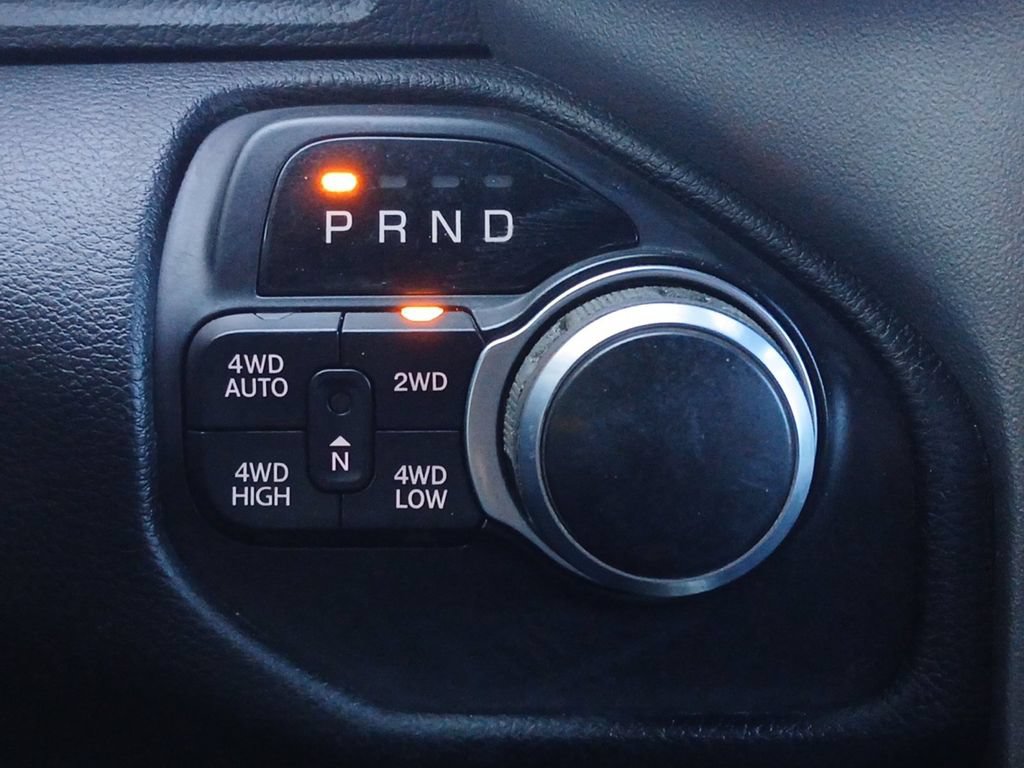 Used 2019 RAM 1500 Big Horn AWD/4WD image 10