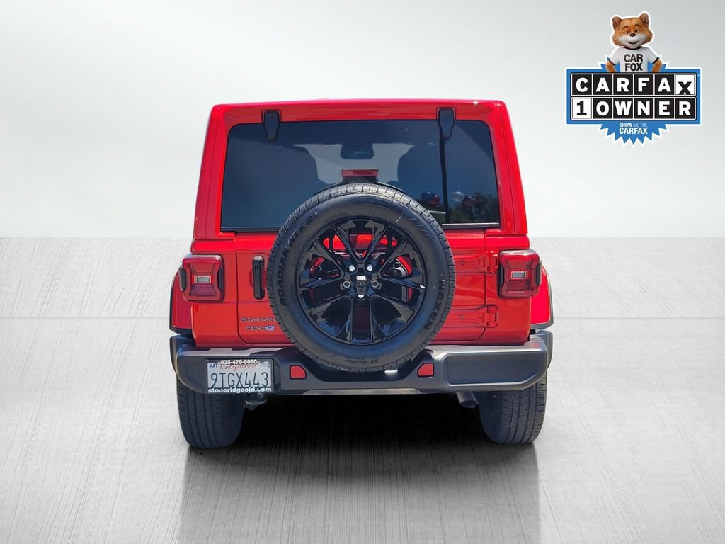 Used 2025 Jeep Wrangler Unlimited Sahara AWD/4WD image 5