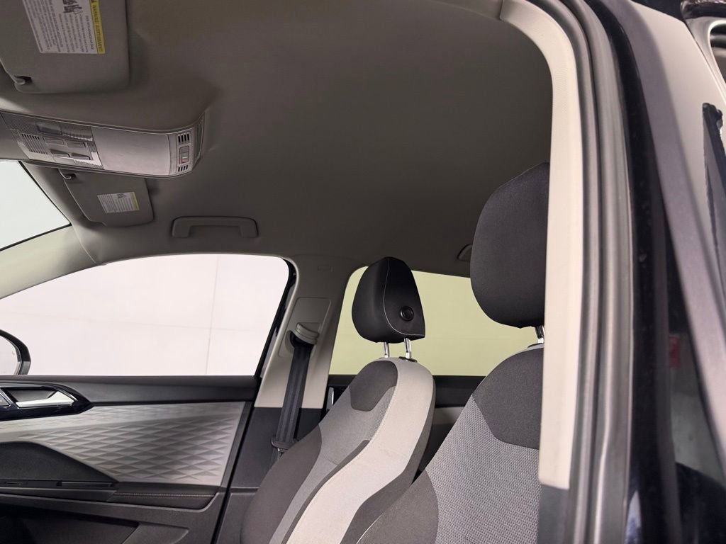 Used 2024 Volkswagen Taos S FWD image 22