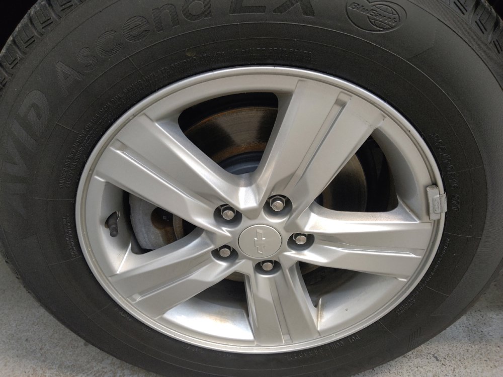 Used 2020 Chevrolet Trax LS w/ Tint and Cruise Package AWD/4WD image 31