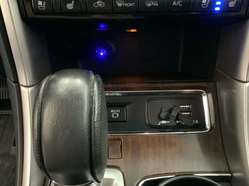 Used 2021 Subaru Ascent Touring w/ Popular Package #2 image 29