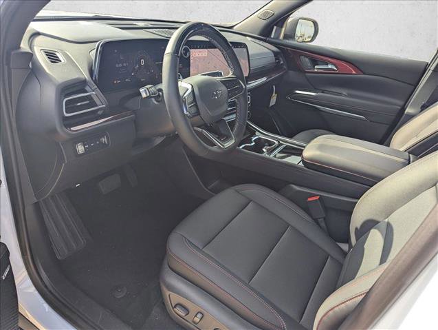 New 2026 Chevrolet Traverse Z71 w/ Enhanced Driving Package image 3