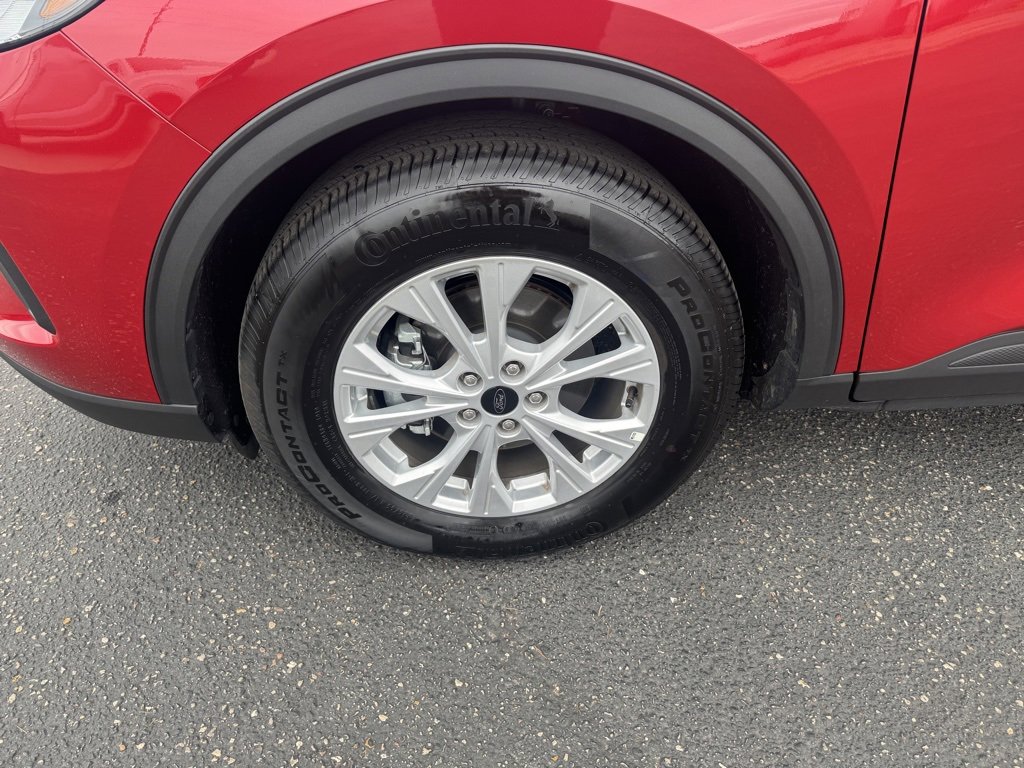 New 2025 Ford Escape Active w/ Cold Weather Package image 9