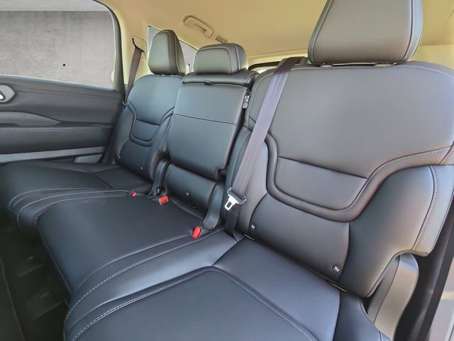 New 2026 Nissan Armada SV image 22