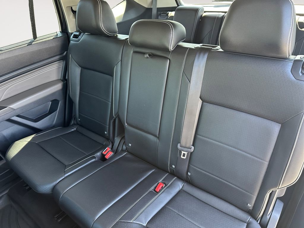 Used 2023 Volkswagen Atlas SE AWD/4WD image 13