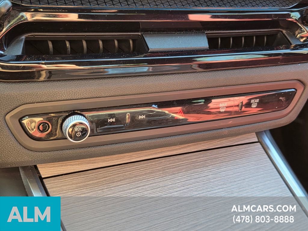 Used 2025 BMW 330i xDrive Sedan image 22