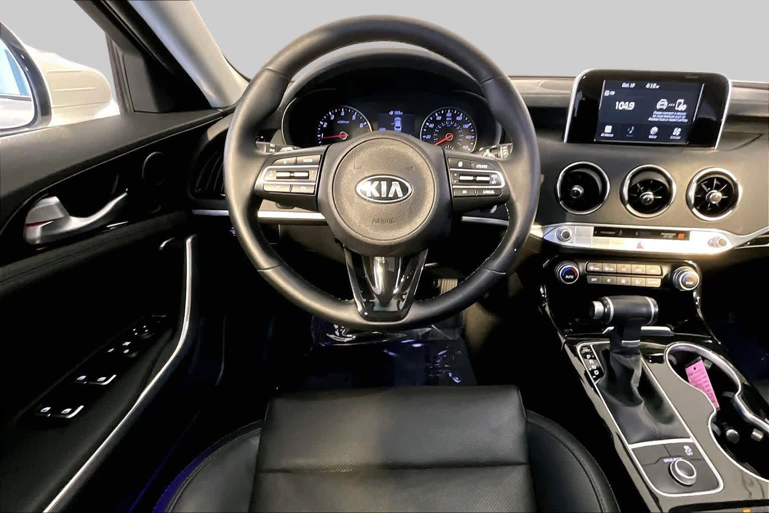 Used 2019 Kia Stinger RWD image 6