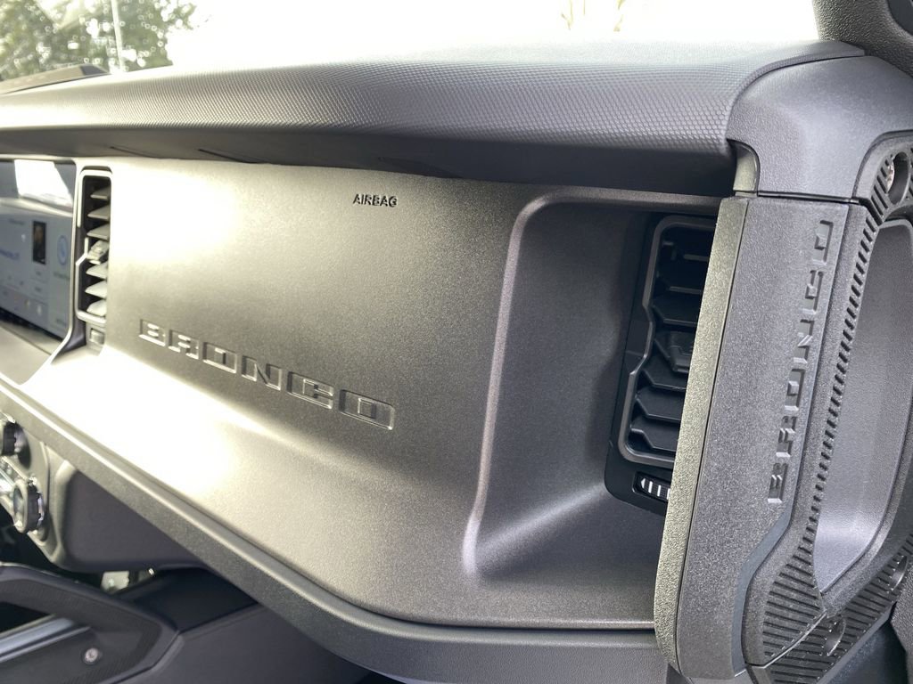 New 2025 Ford Bronco Badlands image 43