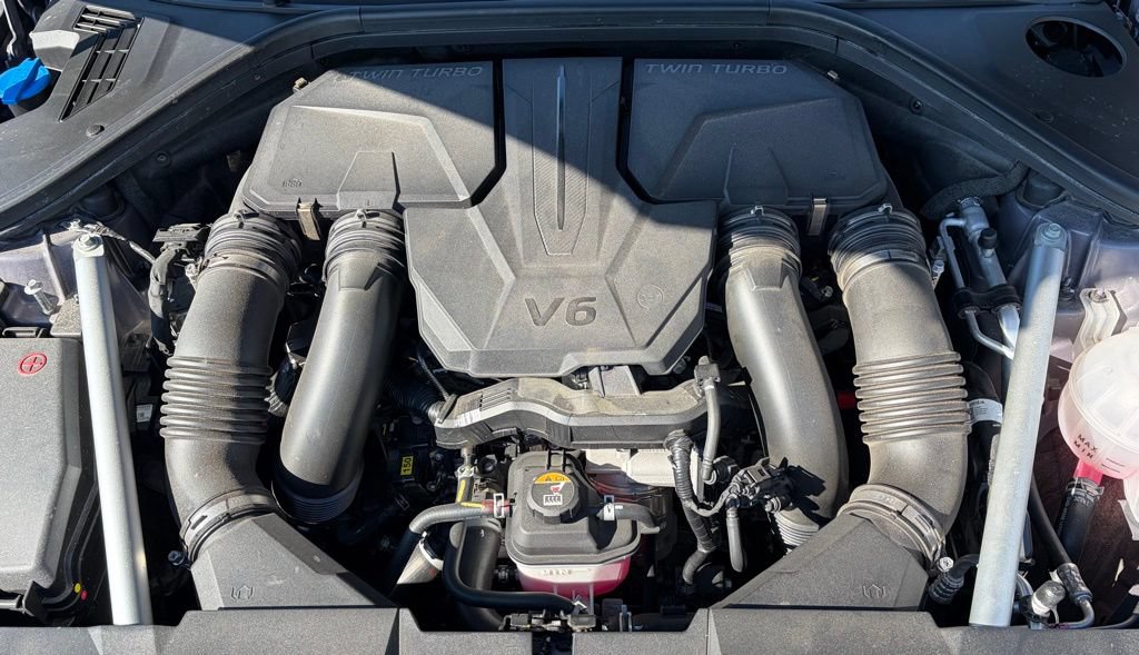 Certified 2026 Genesis GV70 3.5T Sport Prestige AWD/4WD image 8